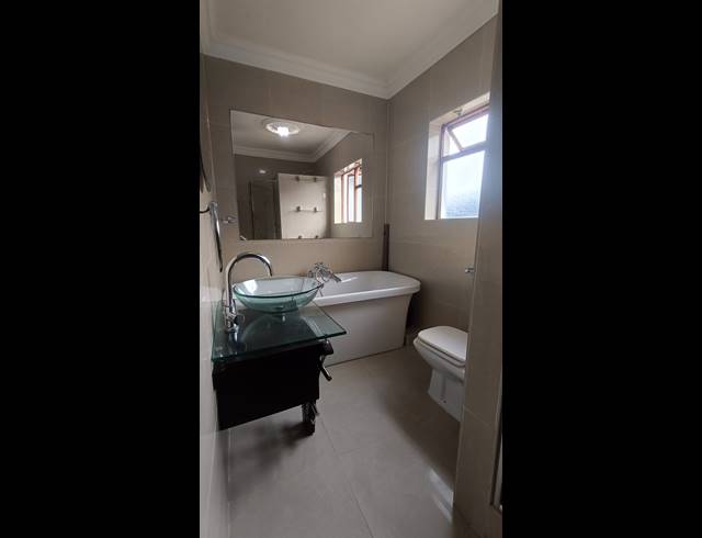 3 bed property to rent in BLOUBERG SANDS